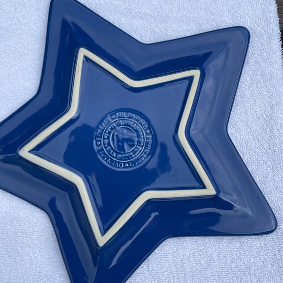 Longaberger red white and blue star plates - Picture 5 of 10